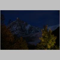 DSC08890_und Nachts mit Licht.JPG